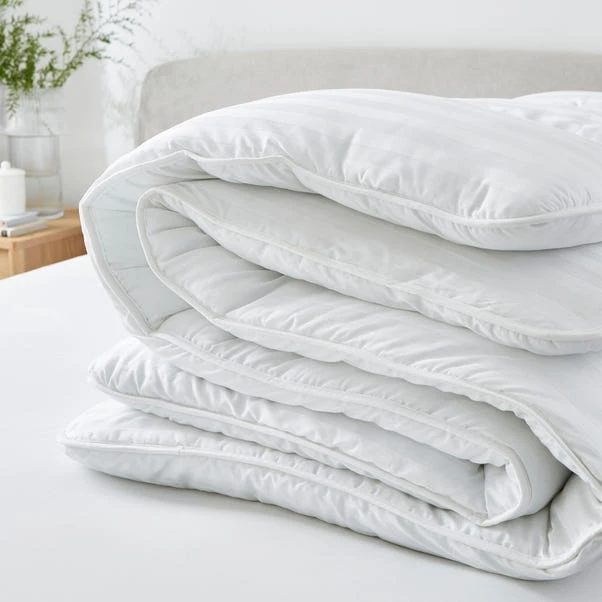 Hotel Luxury Cotton Anti Allergy 7.5 Tog Summer Duvet 17 Hotel Luxury Cotton Anti Allergy 7.5 Tog Summer Duvet - Image 15