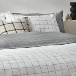 Yard Howarth Check Duvet Cover And Pillowcase Set 28 Yard Howarth Check Duvet Cover And Pillowcase Set -Home Luxe Studio 30914590 alt04