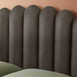 Silentnight Oriana Bed Frame, Velvet 32 Silentnight Oriana Bed Frame, Velvet -Home Luxe Studio 30915325 alt03