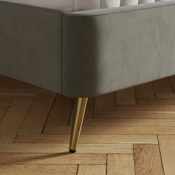 Starla Velvet Bed 5 Starla Velvet Bed - Image 3