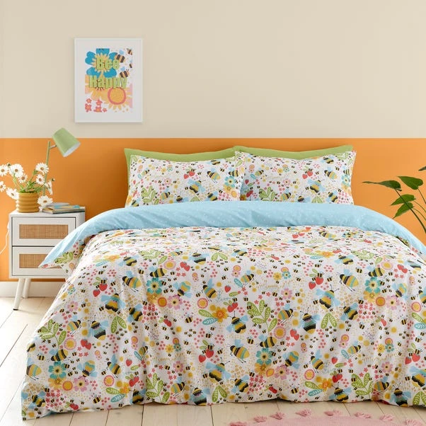 Fusion Buzzy Bee Duvet Cover And Pillowcase Set 3 Fusion Buzzy Bee Duvet Cover And Pillowcase Set