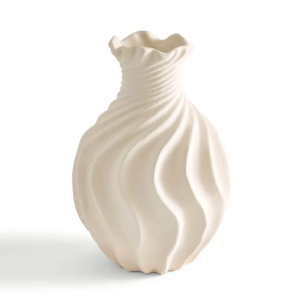 Organic Twist Ceramic Vase 5 Organic Twist Ceramic Vase - Image 3