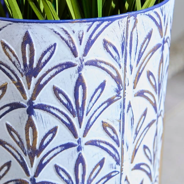 Metal Plant Pot On Gold Stand 6 Metal Plant Pot On Gold Stand - Image 4