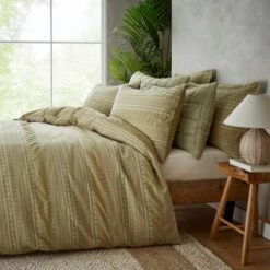 Alara Jaquard 100% Cotton Duvet Cover And Pillowcase Set 30 Alara Jaquard 100% Cotton Duvet Cover And Pillowcase Set -Home Luxe Studio 30928295 alt03