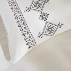 Embroidered Inca 100% Cotton Duvet Cover And Pillowcase Set 26 Embroidered Inca 100% Cotton Duvet Cover And Pillowcase Set -Home Luxe Studio 30928304 alt05