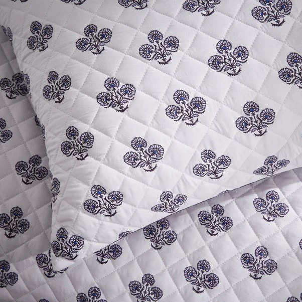 Ashwin Floral Blockprint Duvet Cover And Pillowcase Set 9 Ashwin Floral Blockprint Duvet Cover And Pillowcase Set - Image 7