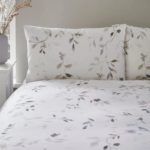 Moonlight Floral 144 Thread Count Reversible Duvet Cover & Pillowcase Set 22 Moonlight Floral 144 Thread Count Reversible Duvet Cover & Pillowcase Set - Image 20