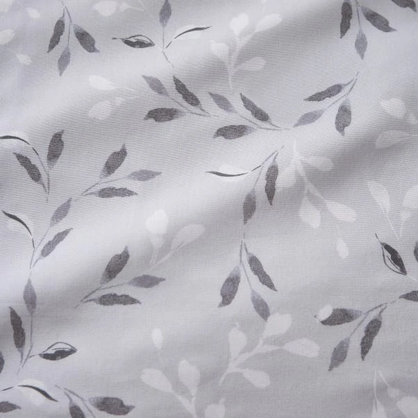 Moonlight Floral 144 Thread Count Reversible Duvet Cover & Pillowcase Set 17 Moonlight Floral 144 Thread Count Reversible Duvet Cover & Pillowcase Set - Image 15