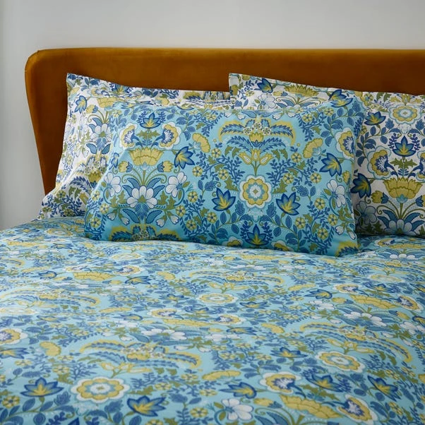 Darcey Damask Polycotton Duvet Cover And Pillowcase Set 6 Darcey Damask Polycotton Duvet Cover And Pillowcase Set - Image 4