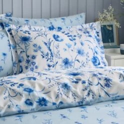 Foxley Ditsy Blue Oxford Pillowcase 10 Foxley Ditsy Blue Oxford Pillowcase -Home Luxe Studio 30930175 alt01