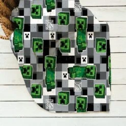 Minecraft Scribble Fleece Blanket 10 Minecraft Scribble Fleece Blanket -Home Luxe Studio 30931055 alt03
