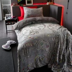 Catherine Lansfield Game Over Fleece Cushion 9 Catherine Lansfield Game Over Fleece Cushion -Home Luxe Studio 30931988 alt03