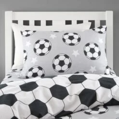 Catherine Lansfield Football Stars Brushed Cotton Duvet Cover And Pillowcase Set 27 Catherine Lansfield Football Stars Brushed Cotton Duvet Cover And Pillowcase Set -Home Luxe Studio 30932006 alt01