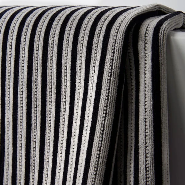 Velour Monochrome Stripe Cotton Hand Towel 5 Velour Monochrome Stripe Cotton Hand Towel - Image 3