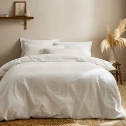 Seersucker Woven Cotton Duvet Cover & Pillowcase Set 34 Seersucker Woven Cotton Duvet Cover & Pillowcase Set -Home Luxe Studio 30934691