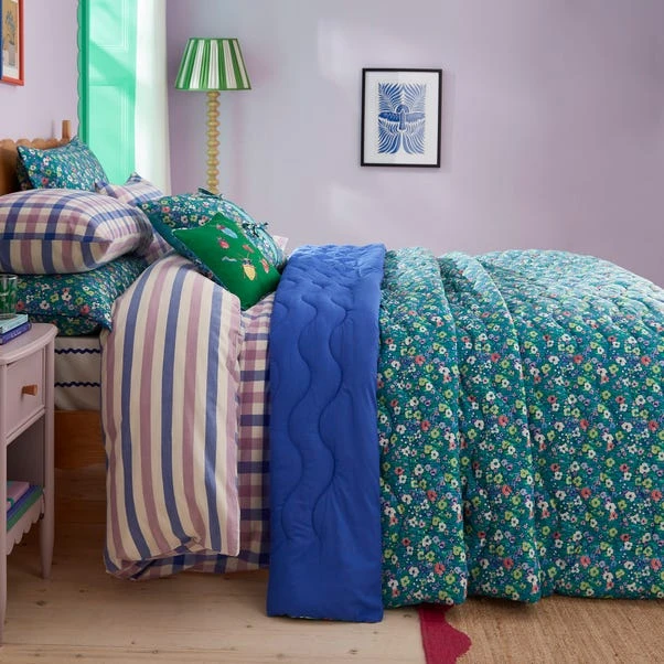 Sophie Robinson Petal Meadow Bedspread 7 Sophie Robinson Petal Meadow Bedspread - Image 5