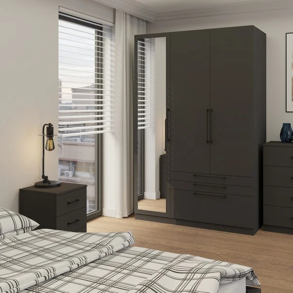 Harmony Foster Triple 3 Drawer Wardrobe 17 Harmony Foster Triple 3 Drawer Wardrobe - Image 15