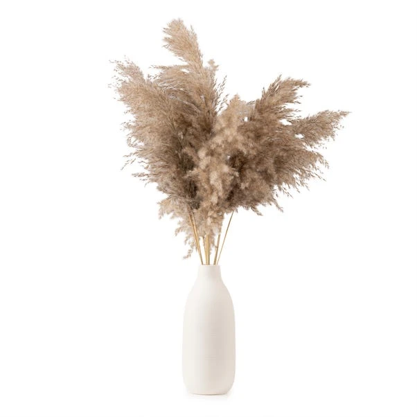Pampas Grass In Ribbed Ceramic Vase 5 Pampas Grass In Ribbed Ceramic Vase - Image 3