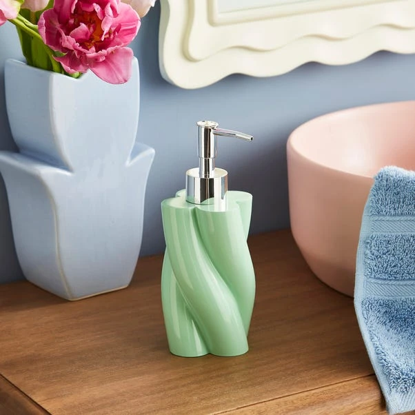 Twist Resin Soap Dispenser 5 Twist Resin Soap Dispenser - Image 3