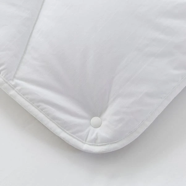 Dorma Full Forever Duo 3 + 7.5 Tog All Seasons Duvet 10 Dorma Full Forever Duo 3 + 7.5 Tog All Seasons Duvet - Image 8