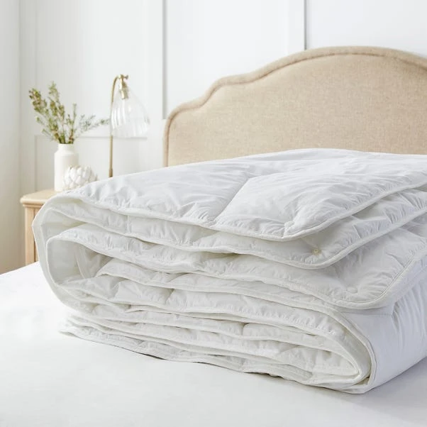 Dorma Full Forever Duo 3 + 7.5 Tog All Seasons Duvet 11 Dorma Full Forever Duo 3 + 7.5 Tog All Seasons Duvet - Image 9