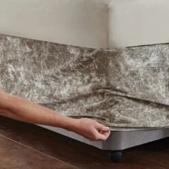 Catherine Lansfield Crushed Velvet Divan Base Bed Wrap 32 Catherine Lansfield Crushed Velvet Divan Base Bed Wrap -Home Luxe Studio 30956820 alt04