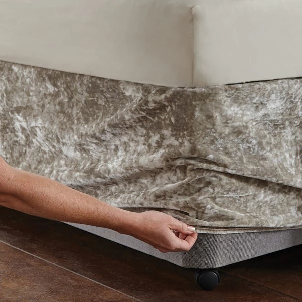 Catherine Lansfield Crushed Velvet Divan Base Bed Wrap 13 Catherine Lansfield Crushed Velvet Divan Base Bed Wrap - Image 11