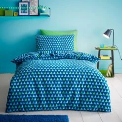 Neon Gamer Reversible Duvet Cover And Pillowcase Set 22 Neon Gamer Reversible Duvet Cover And Pillowcase Set -Home Luxe Studio 30957205 alt02