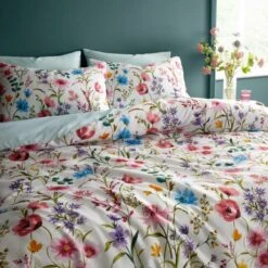 Foxley Ditsy Duvet Cover & Pillowcase Set 24 Foxley Ditsy Duvet Cover & Pillowcase Set -Home Luxe Studio 30957211 alt02