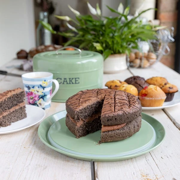 Kitchen Craft KitchenCraft Vintage-Style Round Airtight Cake Storage Tin 4 Kitchen Craft KitchenCraft Vintage-Style Round Airtight Cake Storage Tin - Image 2