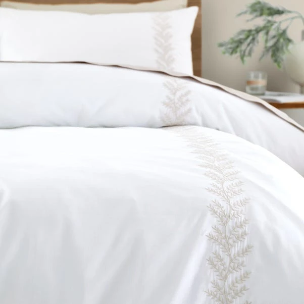 Bianca Embroidery Leaf Duvet Cover And Pillowcase Set 16 Bianca Embroidery Leaf Duvet Cover And Pillowcase Set - Image 14