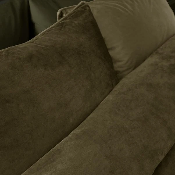 Catherine Lansfield Kingsley Soft Matt Velvet Duvet Cover And Pillowcase Set 5 Catherine Lansfield Kingsley Soft Matt Velvet Duvet Cover And Pillowcase Set - Image 3