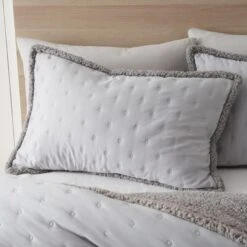 Catherine Lansfield Cosy Nori Soft Sherpa Duvet Cover And Pillowcase Set 29 Catherine Lansfield Cosy Nori Soft Sherpa Duvet Cover And Pillowcase Set -Home Luxe Studio 30963040 alt01