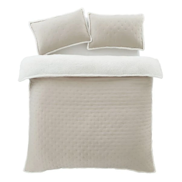 Catherine Lansfield Cosy Nori Soft Sherpa Duvet Cover And Pillowcase Set 7 Catherine Lansfield Cosy Nori Soft Sherpa Duvet Cover And Pillowcase Set - Image 5