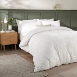 Duvet Day Seville Leaf Reversible Duvet Cover & Pillowcase Set 28 Duvet Day Seville Leaf Reversible Duvet Cover & Pillowcase Set -Home Luxe Studio 30963925
