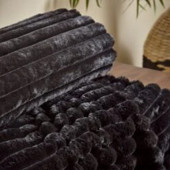 Cosy Ribbed Throw 130cm X 170cm 41 Cosy Ribbed Throw 130cm X 170cm -Home Luxe Studio 30966077 alt01
