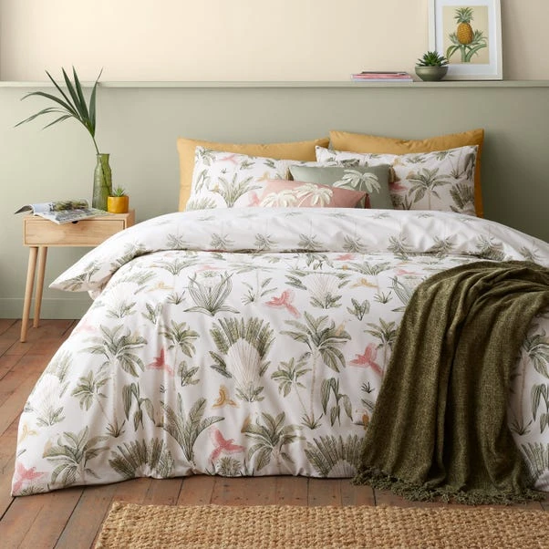 Catherine Lansfield Paradiso Palm Reversible Duvet Cover & Pillowcase Set 10 Catherine Lansfield Paradiso Palm Reversible Duvet Cover & Pillowcase Set - Image 8