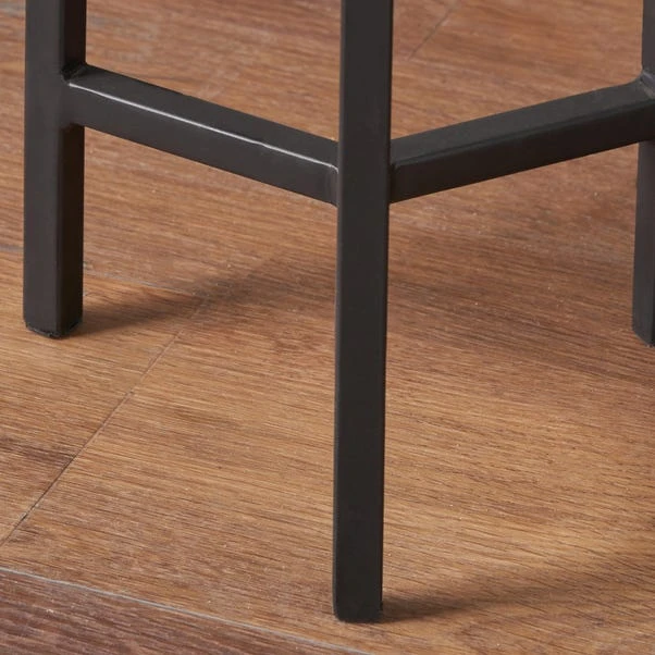 Brass & Black Metal Plant Pot & Stand 8 Brass & Black Metal Plant Pot & Stand - Image 6