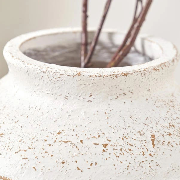 Ribbed White Wash Fibrestone Decorative Vase 4 Ribbed White Wash Fibrestone Decorative Vase - Image 2