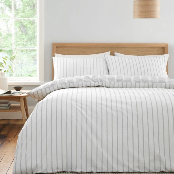 Bianca Ashford Stripe Reversible Duvet Cover & Pillowcase Set 6 Bianca Ashford Stripe Reversible Duvet Cover & Pillowcase Set - Image 4