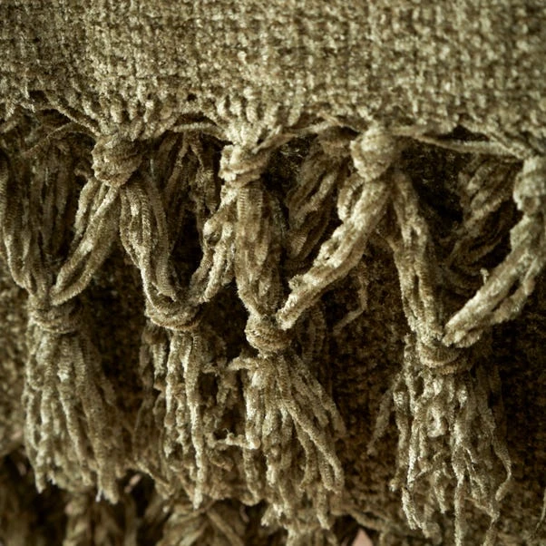 Catherine Lansfield Wilson Chenille Throw 4 Catherine Lansfield Wilson Chenille Throw - Image 2